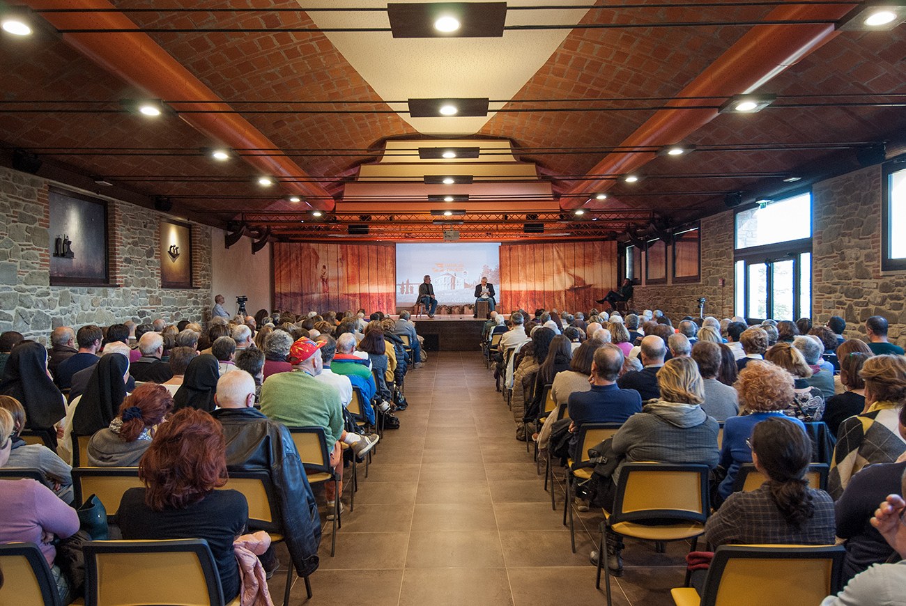 Fraternity of Romena's Auditorium