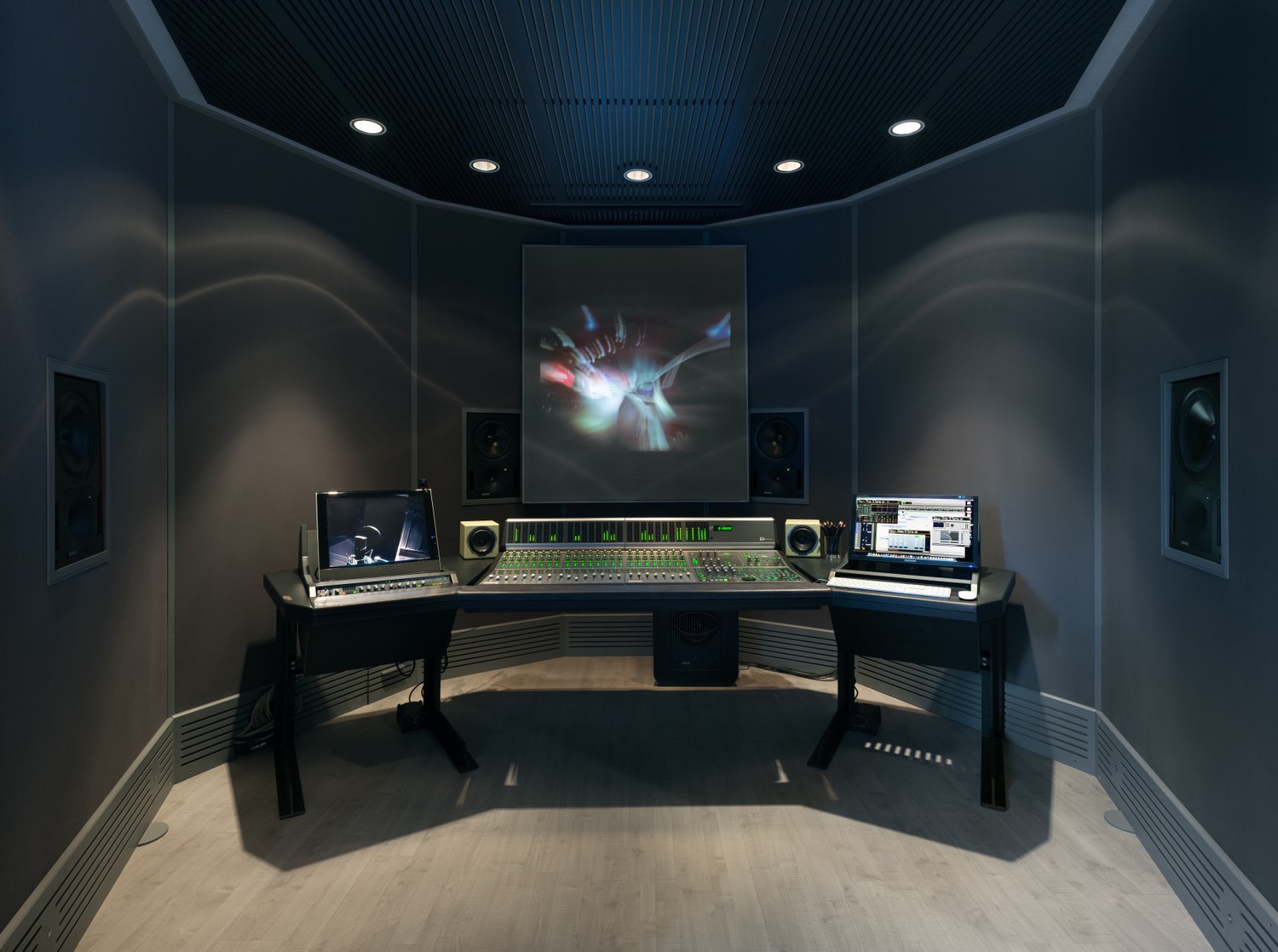 JingleBell Communication