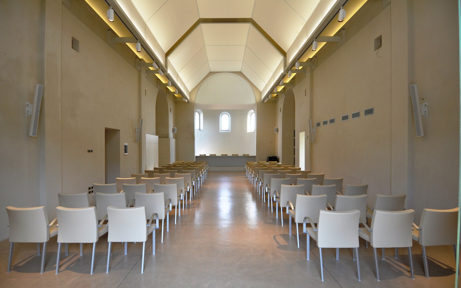 Sala Conferenze, Castelnuovo dei Sabbioni