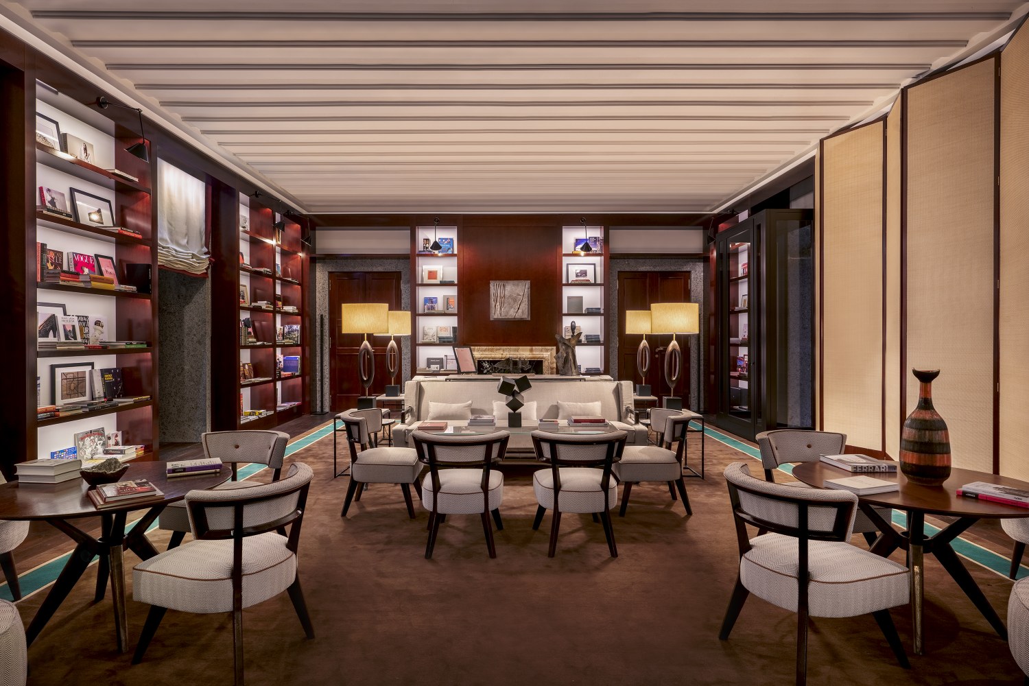 Portrait Milano - Lungarno Collection 